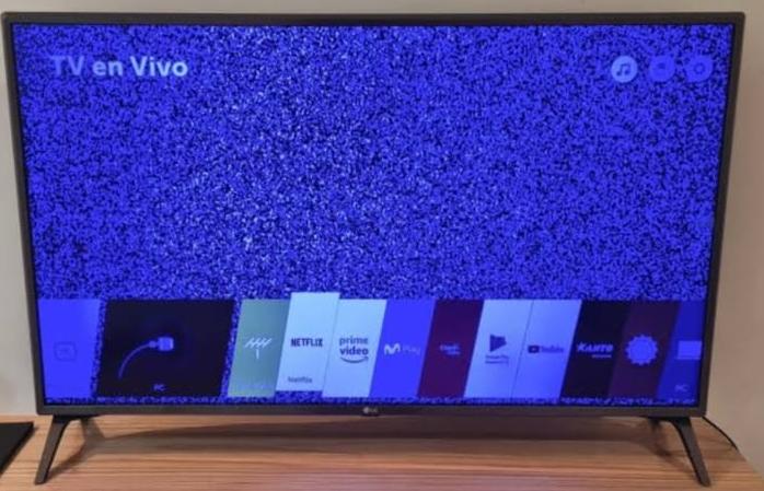 Televisor con puntos de luz por falla de LEDs